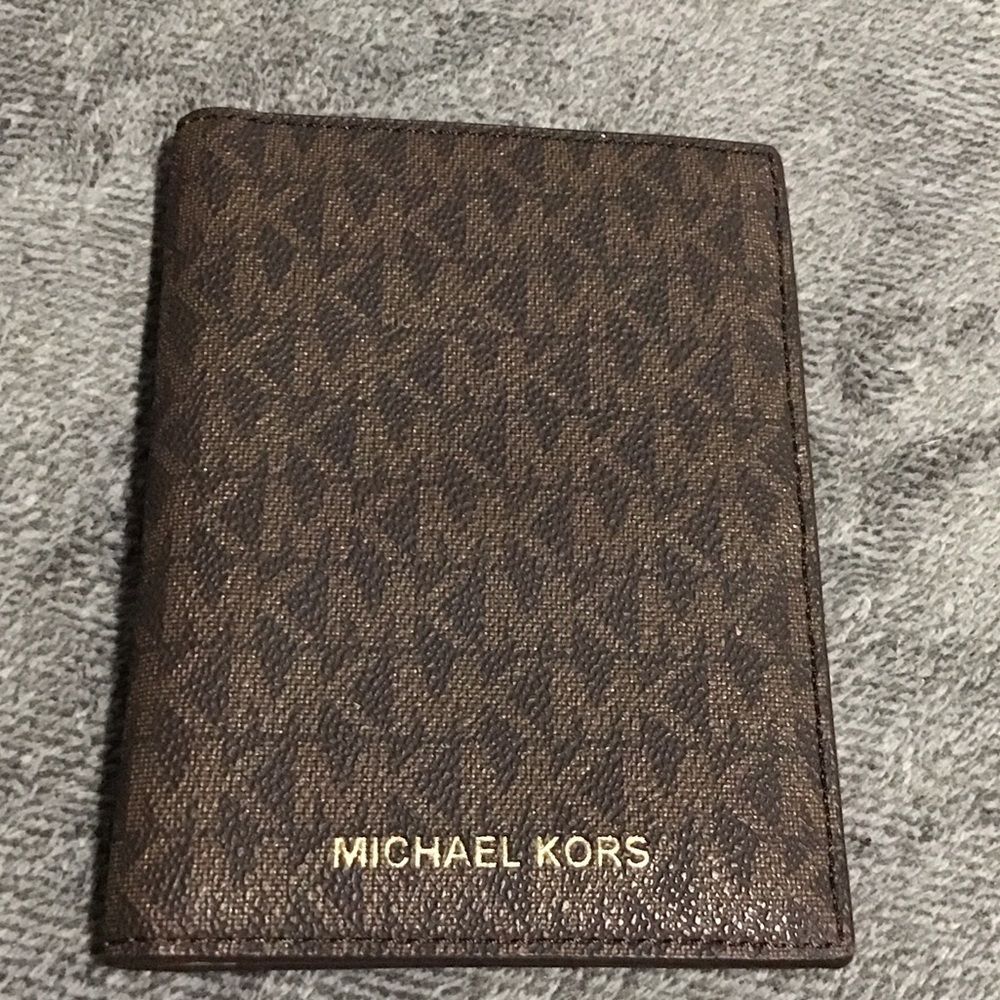 Michael Kors Dark Brown Key & Card Holder Woman